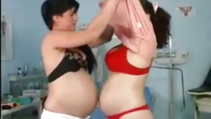 Mani figa per la film porno trans lesbo moglie e la nonna