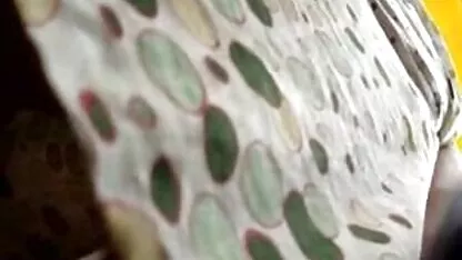 Tre Latinos hanno inventato un grande pulsante film lesbico gratis per pagare la riparazione automatica.