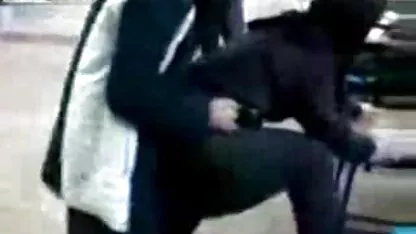 La matrigna vide l'odio con uno schiavo che filmati lesbiche intratteneva gli amici.