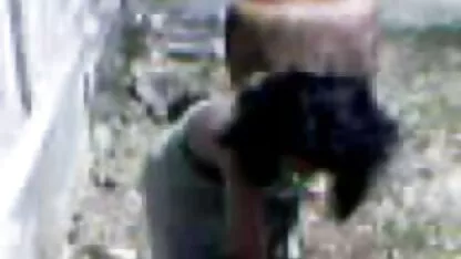La bella asiatica prende in film completo lesbo bocca e scopa il suo amante.