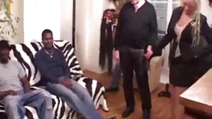 Bambino bambino video lesbiche con trans forces analse med skills con un experienced dumb