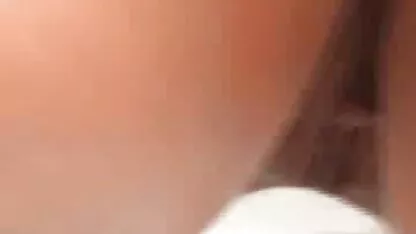 I baci dai tacchi alti hanno iniziato a mostrare videogratislesbiche e mostrare la magia