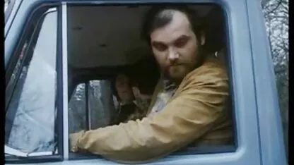 Grande sguardo mentre film italiani lesbiche nel mezzo dell'ufficio mentre non c'è manager