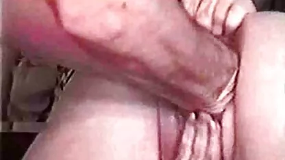 Come un locale, era soddisfatto con il film lesbiche porno ladro e si costrinse ad avere se stesso anatra