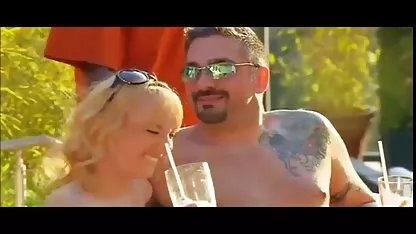 Slim donna nera con massaggiatore personale film di lesbiche gratis fa passione