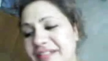 Riposo rapido sulla pornogratis lesbo lingua
