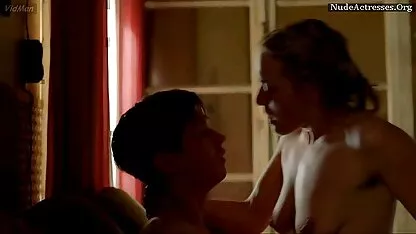 Cattivo lesbiche leccata film porno italiano lesbo bagnato fori su grande letto