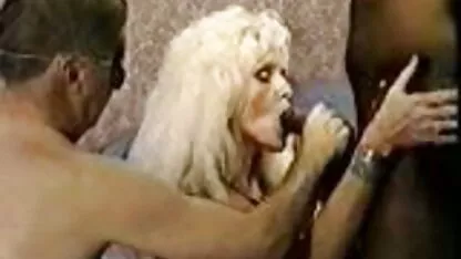 A film lesbo gratis letto la ragazza russa succhiato con un blunt brocca