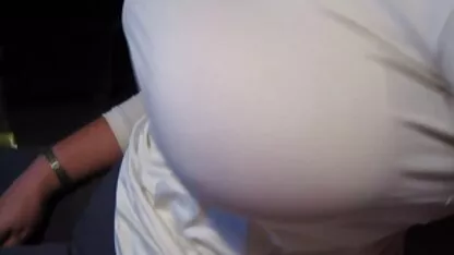 Bella mattina, guarda la stanza video di sesso tra due donne di Slim brunette con il suo fidanzato.