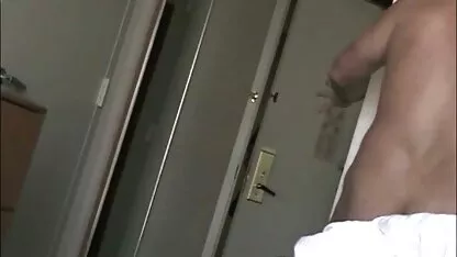 Flessibile ballerina resiste dolorosa maledizione in tutti i video porno di donne lesbiche buchi