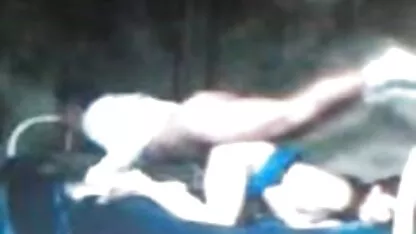 Koty si è video gratuiti lesbo consegnato a un grande uomo nero a Paradise Beach.