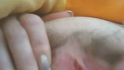 Invece di leggere la mia video porno donne lesbo ragazza baciò il cane e finì con la mia figa.